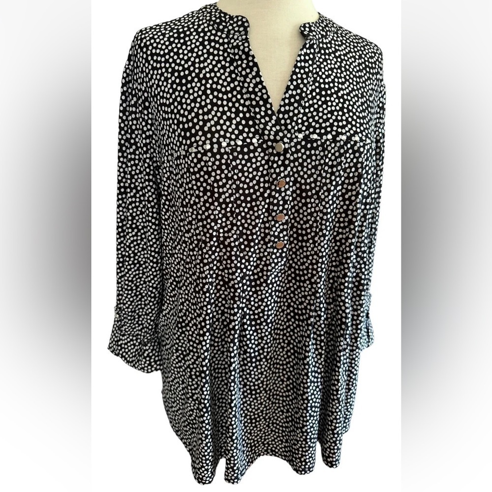 COCOMO 2X Black White Plus Size 3/4 sleeve women's Pintuck Blouse shirt